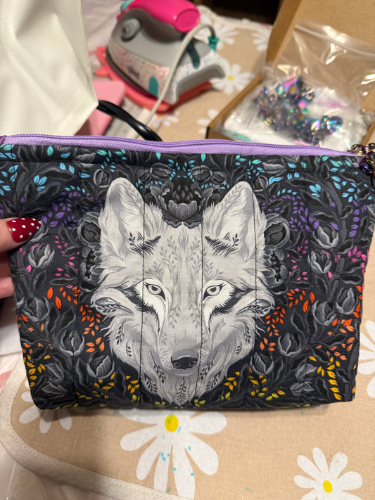 Wolf Standing Zippy Pouch